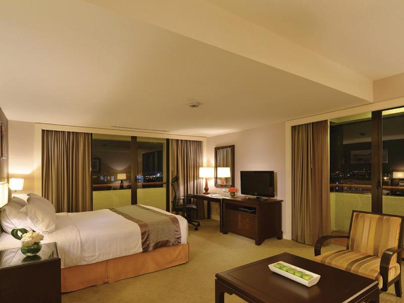 Hotel Equatorial Melaka Экстерьер фото A suite at the Mandarin Oriental, Tokyo