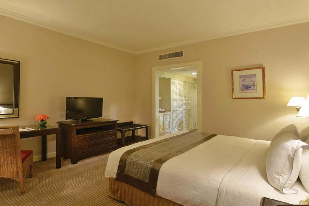 Hotel Equatorial Melaka Экстерьер фото A room at the hotel
